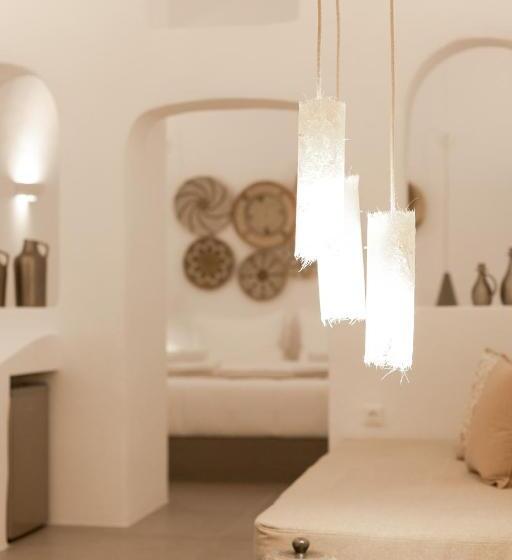 Suite with Terrace, Cydonia Caves