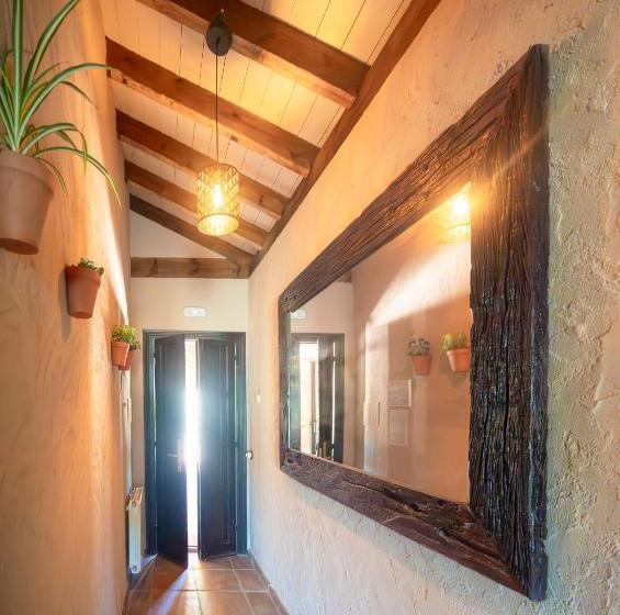 اتاق سوپریور, Eco Hotel Cueva Del Gato