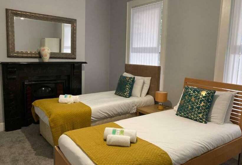خانه 1 خوابه, So Fresh So Clean Beautiful 3 Bed House N Belfast