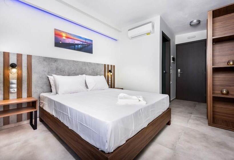 اتاق استاندارد, Asteras Studios