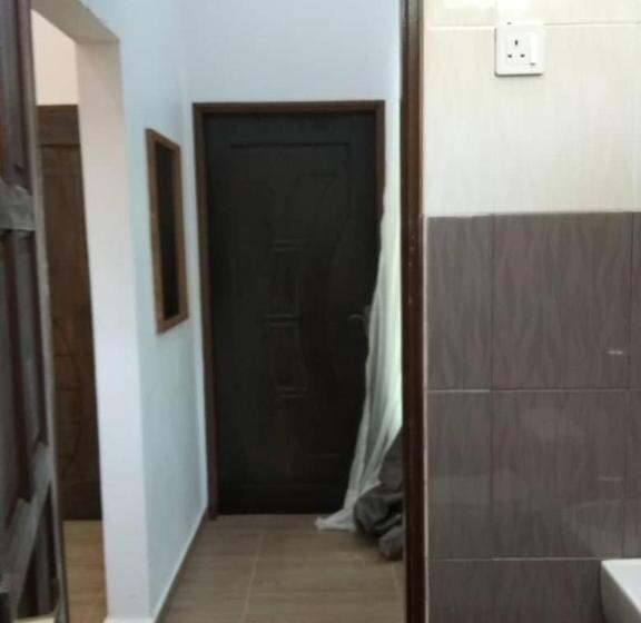 سوییت جونیور با بالکن, Captain S Cabin Resort   Naval Heritage