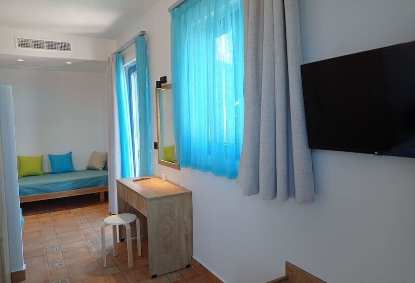 Family studio with sea view, Chios Shallow Sea