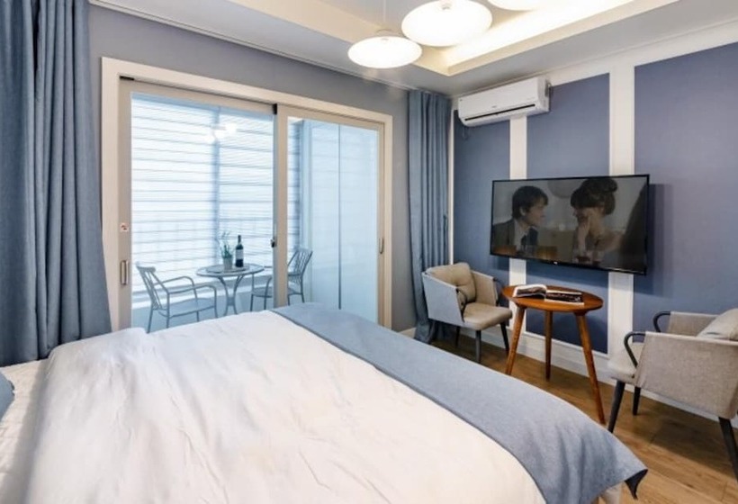 اتاق استاندارد یک نفره, Gyeongju Cheongdam Pool Villa Pension