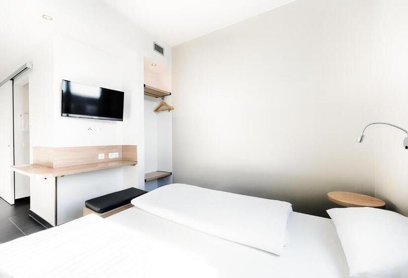 اتاق استاندارد, B&b Hotel München Trudering