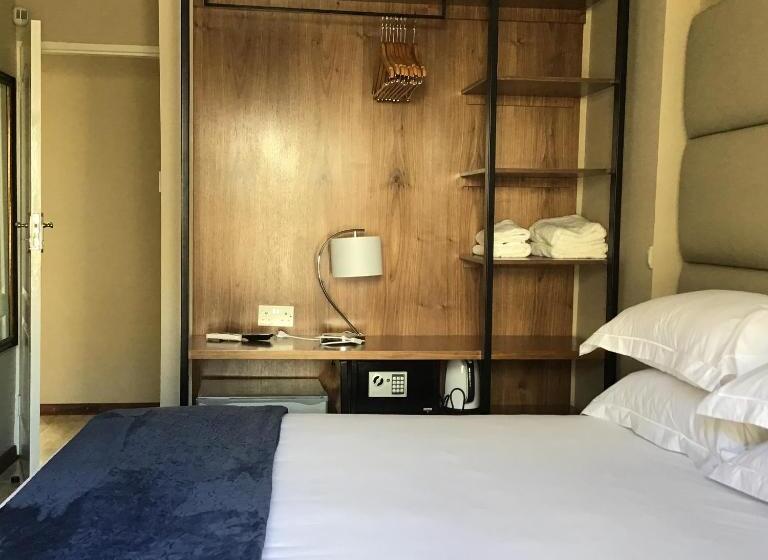اتاق استاندارد, The Capital Guest House