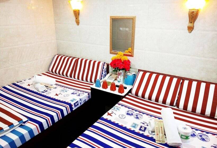 اتاق استاندارد سه نفره, Dhillon Hotel   Hostel