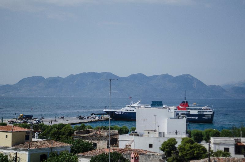 اتاق استاندارد با بالکن, Aegina