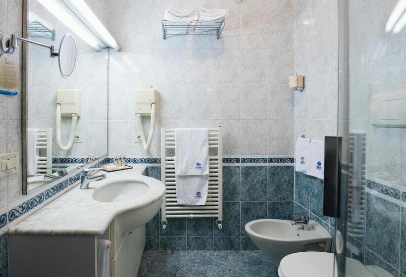 آپارتمان 1 خوابه, Aparthotel Holiday