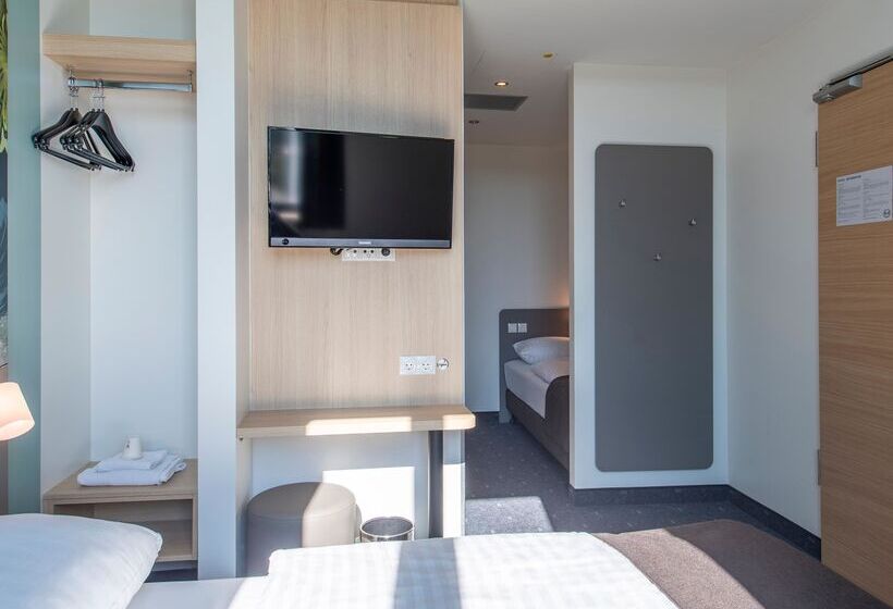 اتاق استاندارد, B&b Hotel München Trudering