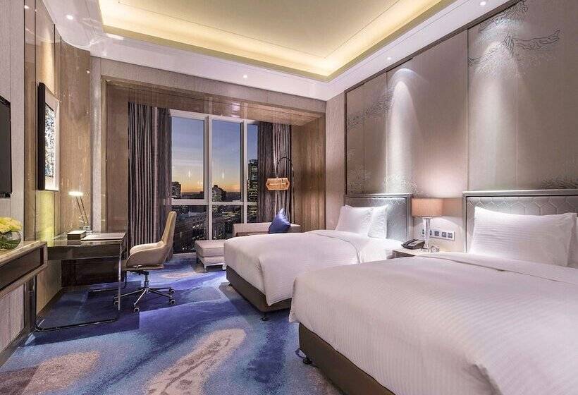 اتاق لوکس با چشم‌انداز شهر, Pullman Yantai Center