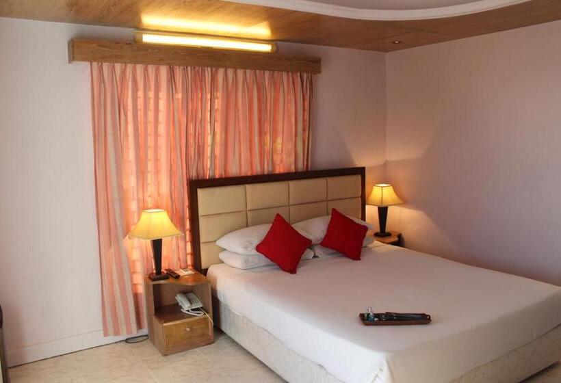 Deluxe Room Sea View, Sea Crown