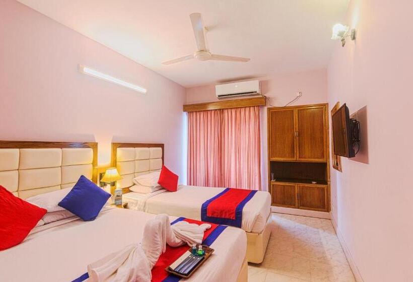 Family Room, Sea Crown