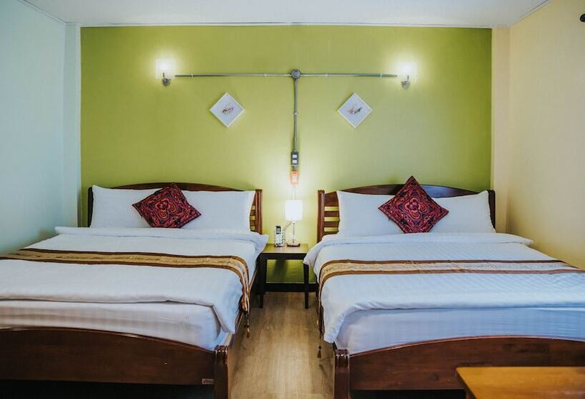 Economy Quadruple Room, Talay Sai @ Thung Wua Laen