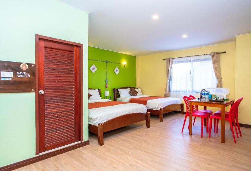 Economy Quadruple Room, Talay Sai @ Thung Wua Laen