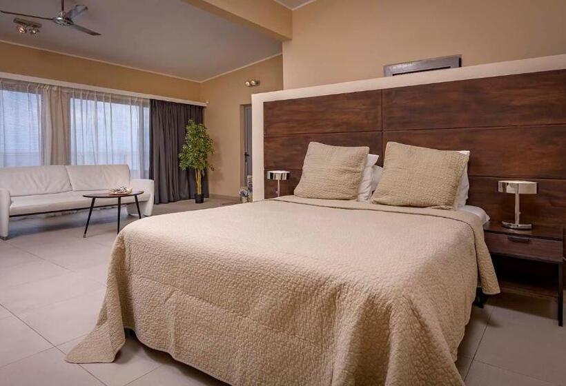 سوییت جونیور با چشم‌انداز دریا, Boutique Hotel Bougainvillea