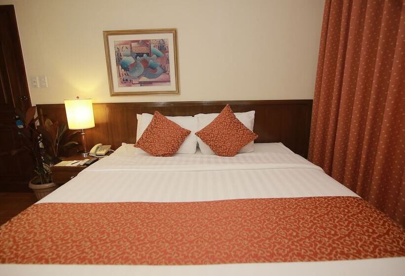 اتاق سوپریور, The Suites At Mount Malarayat