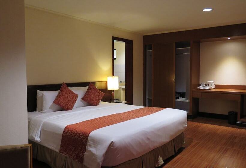 اتاق سوپریور, The Suites At Mount Malarayat