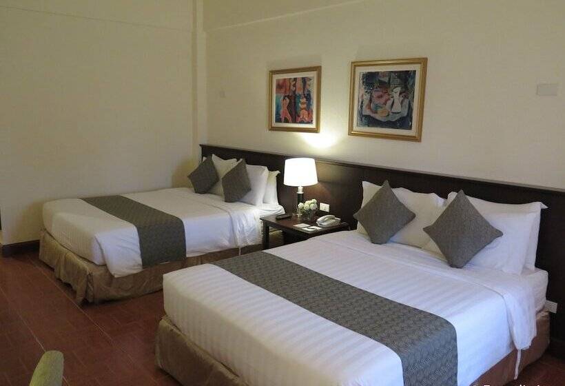 اتاق لوکس, The Suites At Mount Malarayat