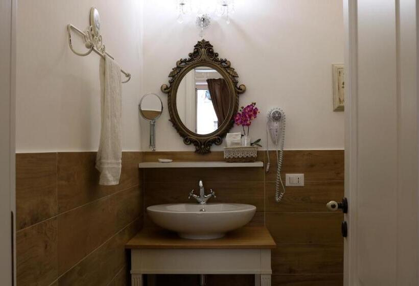 اتاق استاندارد سه نفره, Tam Vacanze B&b