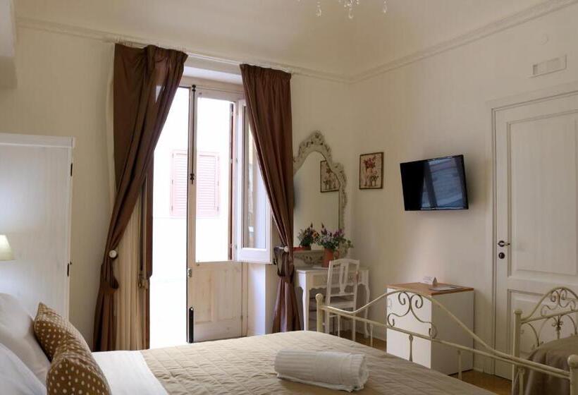 اتاق استاندارد سه نفره, Tam Vacanze B&b