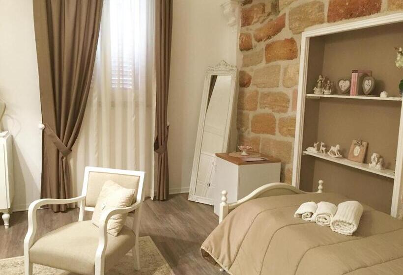اتاق لوکس خانوادگی, Tam Vacanze B&b