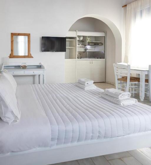 استودیوی استاندارد, She Mykonos  Luxury Apartments