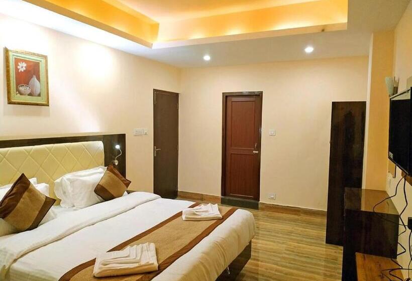 اتاق استاندارد سه نفره, Garden Retreat Hotel, Gangtok