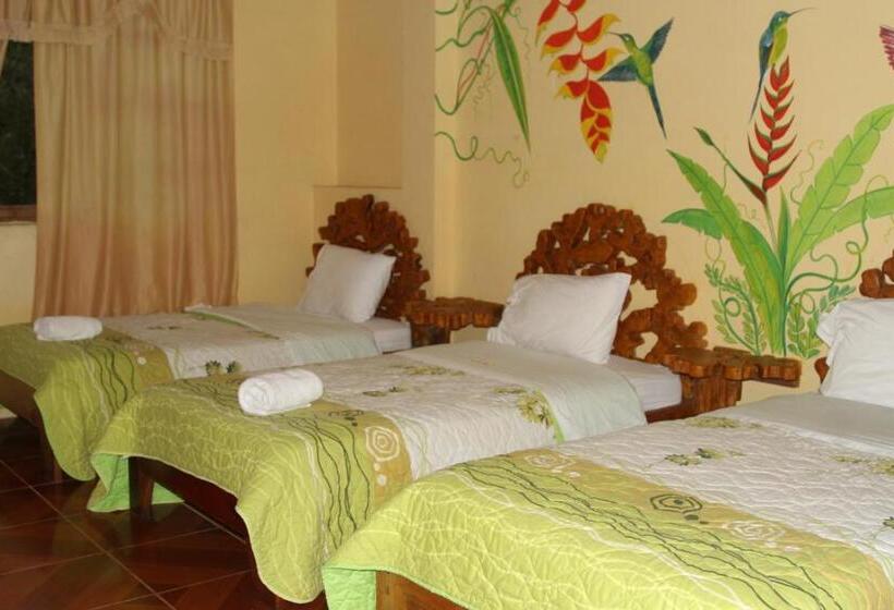 اتاق استاندارد سه نفره, Hosteria Hachacaspi