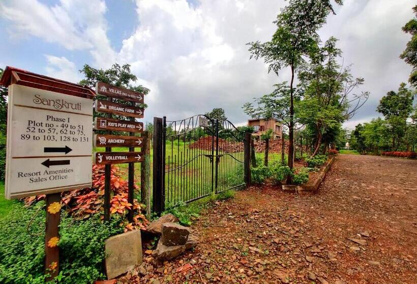 ویلای 1 خوابه, Pushpam Lords Resort Karjat  Pure Veg