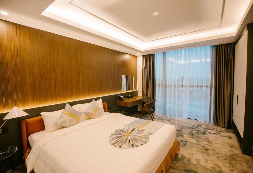 سوئیت 2 خوابه, Songlam Waterfront Hotel   藍江酒店