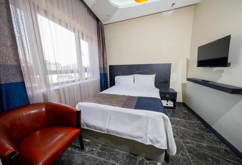 اتاق لوکس چهار تخته, Meva Otel
