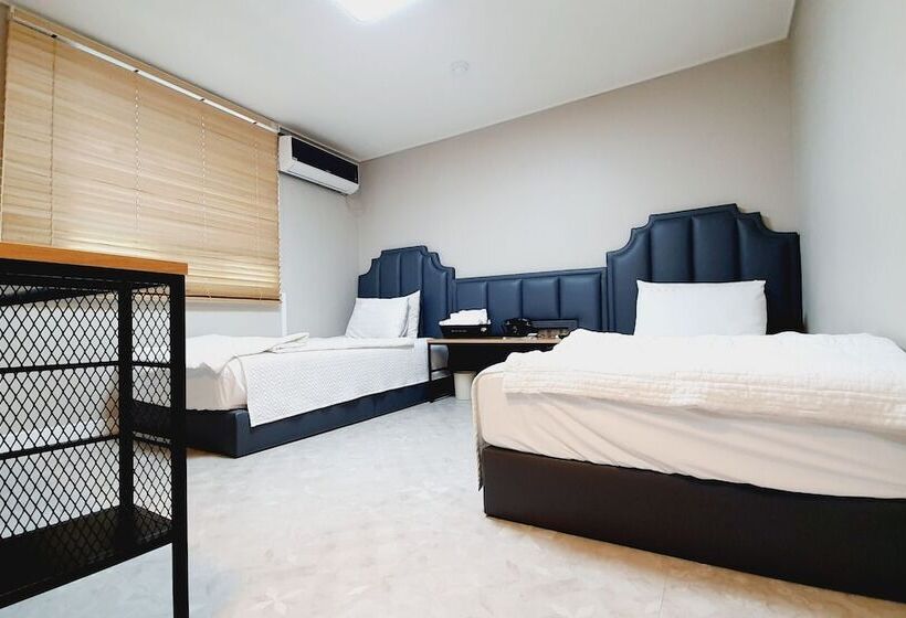 اتاق استاندارد یک نفره, Wonju Dream Park Motel