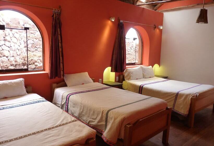 اتاق راحتی سه تخته, Inti Wasi Lodge