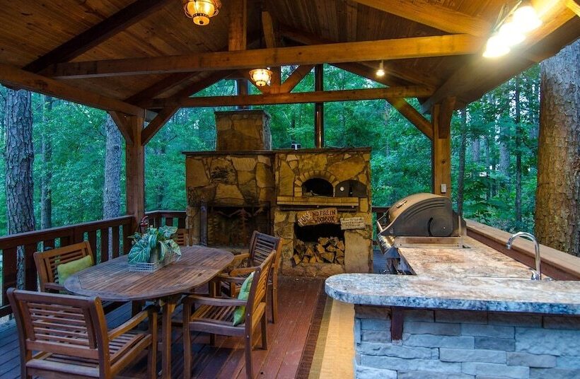 کابین, Denali Private Cabin Includes Xbox, Hot Tub, And Stone Pizza Oven By Redawning