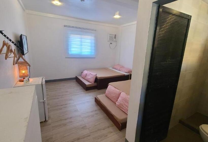 اتاق خانوادگی, Camp Rofelio Surfing Beach Resort