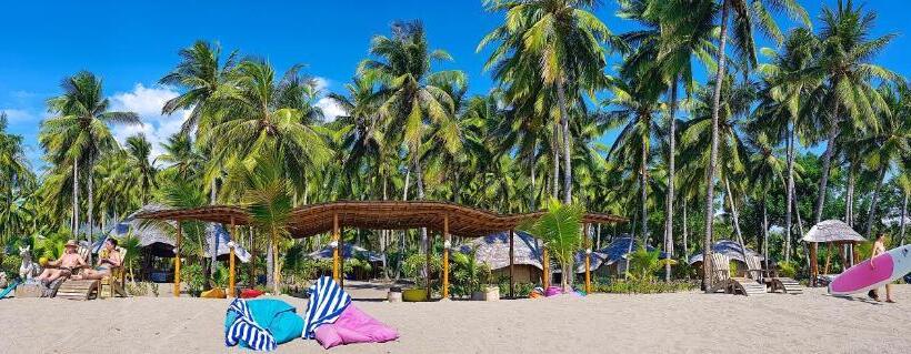 بانگلوی استاندارد با چشم‌انداز دریا, Coconut Garden Beach Resort