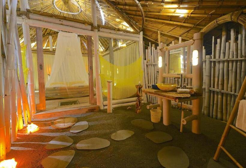 بانگلوی استاندارد با چشم‌انداز دریا, Coconut Garden Beach Resort