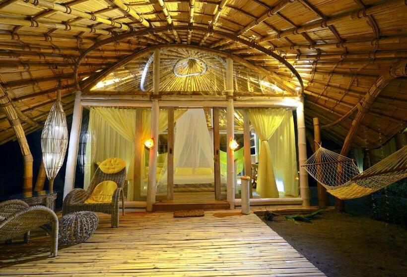 بانگلوی استاندارد با چشم‌انداز دریا, Coconut Garden Beach Resort
