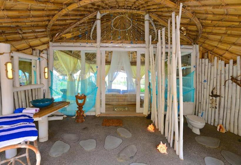 بانگلوی سوپریور, Coconut Garden Beach Resort
