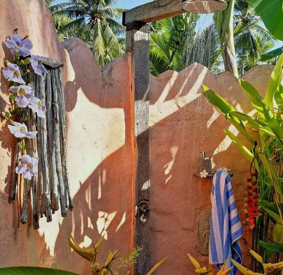 خانه 1 خوابه, Coconut Garden Beach Resort