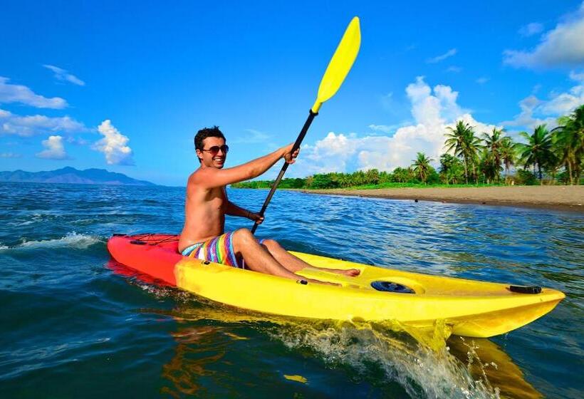 خانه 1 خوابه, Coconut Garden Beach Resort