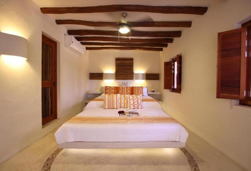 Superior Room with Terrace, El Pueblito