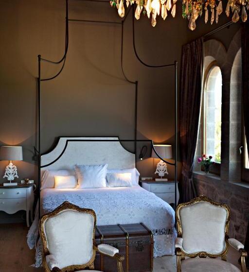 اتاق لوکس, La Vella Farga