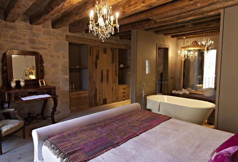 اتاق سوپریور, La Vella Farga