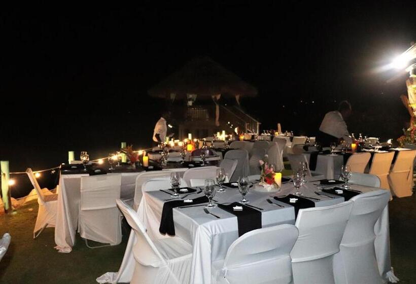 اتاق لوکس, Luna Sea Inn