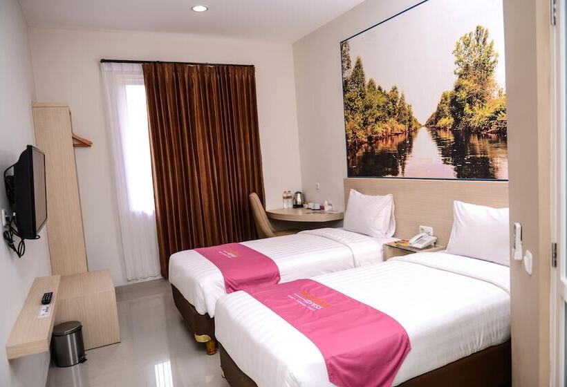 اتاق سوپریور, Midtown Xpress Sampit Kalimantan Tengah
