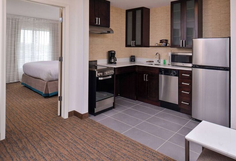 سوییت, Residence Inn By Marriott Cedar Rapids South