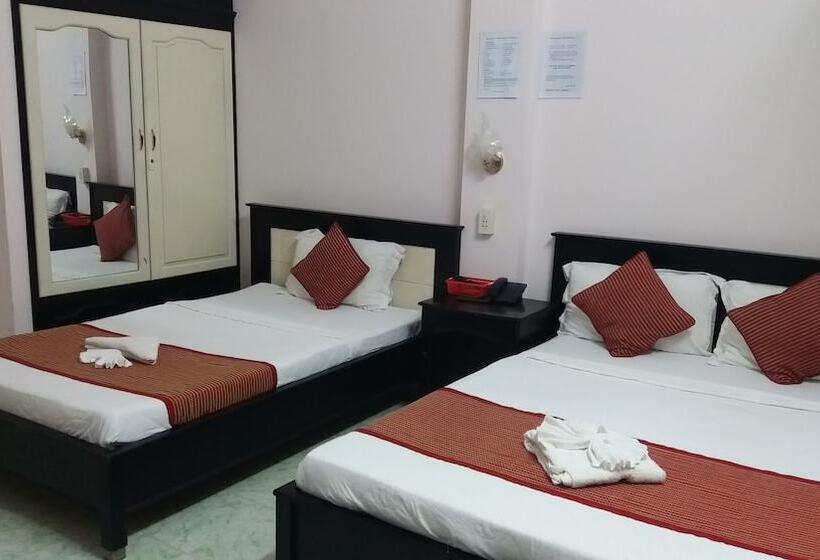 اتاق استاندارد سه نفره, Saigon   Pt