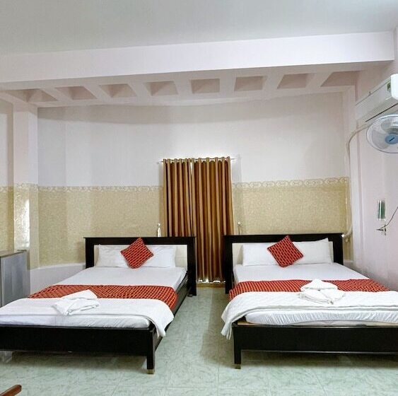 اتاق استاندارد چهار تخته, Saigon   Pt