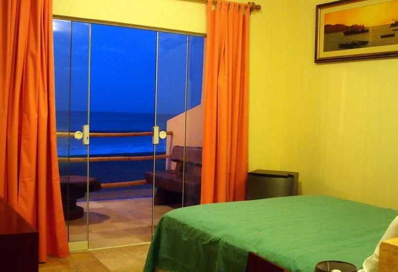 اتاق استاندارد چهار تخته با چشم‌انداز دریا, El Murique